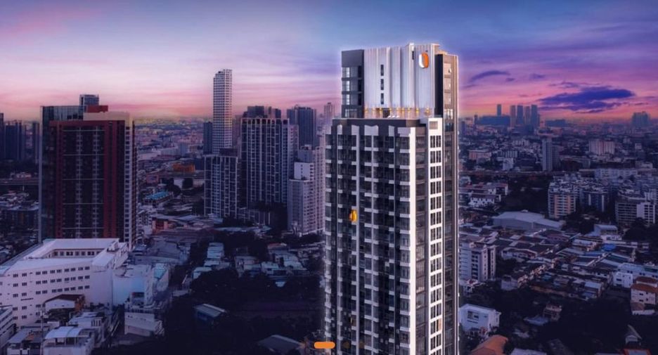 For sale 1 bed condo in Khlong Toei, Bangkok