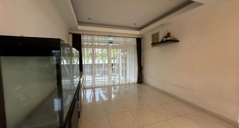 出售 4 卧室 独立屋 在 Bang Lamung, Chon Buri