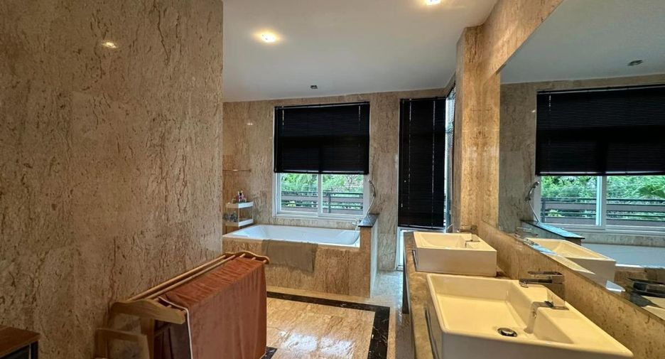 出售 4 卧室 独立屋 在 Bang Lamung, Chon Buri