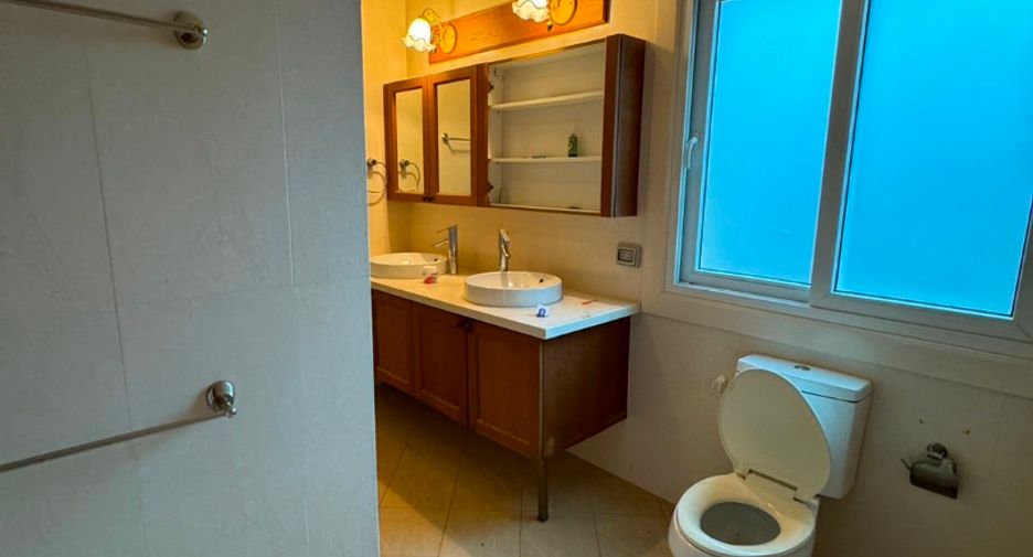 À vendre 6 chambres maison à Bang Lamung, Chonburi