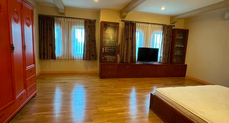 À vendre 6 chambres maison à Bang Lamung, Chonburi