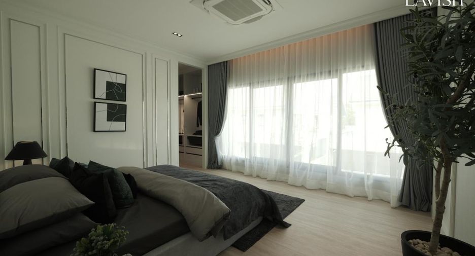 For sale 4 bedrooms house in Bang Lamung, Chonburi
