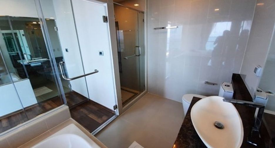 For sale 2 bedrooms condo in Bang Lamung, Chonburi