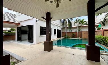 Casa en venta de 4 habitaciones en Huay Yai, Pattaya