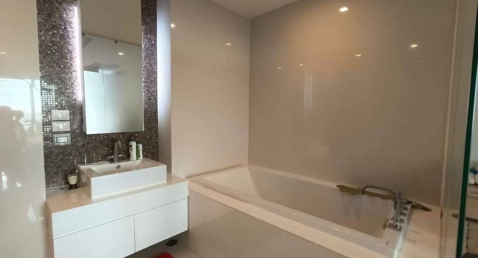À vendre 3 chambres condo à Bang Lamung, Chonburi