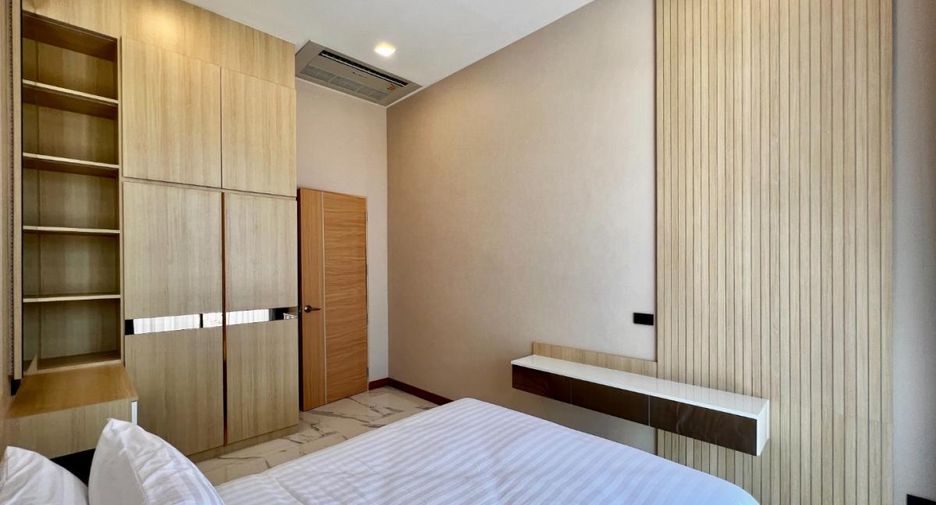 For sale 4 bedrooms house in Bang Lamung, Chonburi