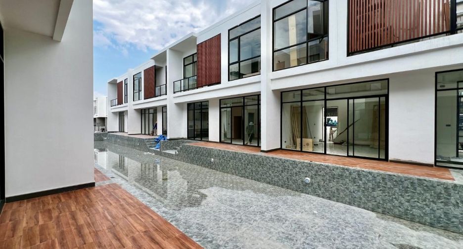 For sale 3 bedrooms house in Bang Lamung, Chonburi