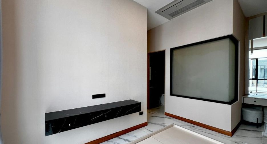 For sale 3 bedrooms house in Bang Lamung, Chonburi
