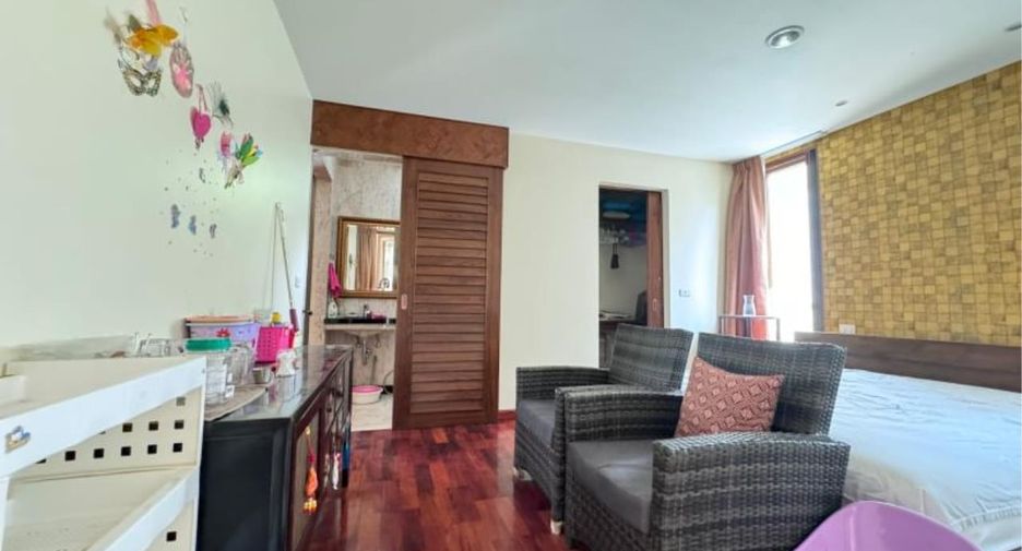 For sale 3 bedrooms house in Na Jomtien, Pattaya