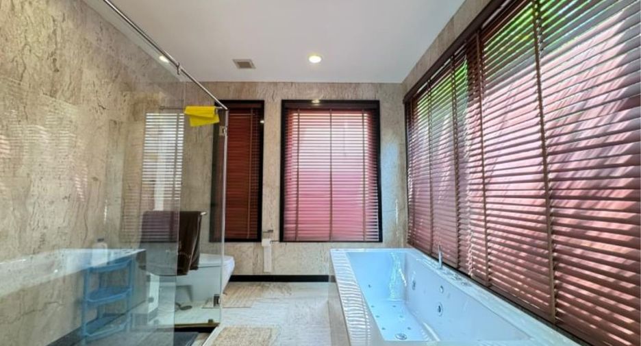 For sale 3 bedrooms house in Na Jomtien, Pattaya