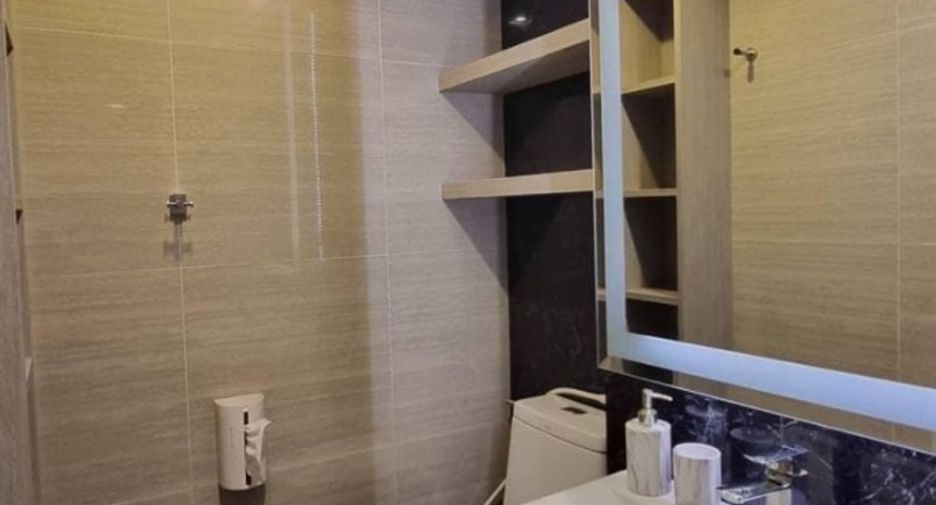 À vendre 2 chambres condo à Jomtien, Pattaya