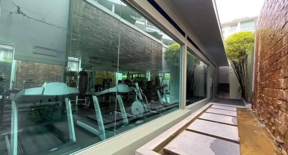 For rent 2 bedrooms condo in Bang Lamung, Chonburi