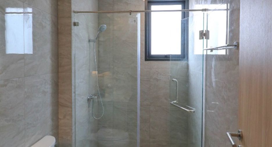 Haus zum Kauf mit 4 Zimmer in Bang Lamung, Chonburi