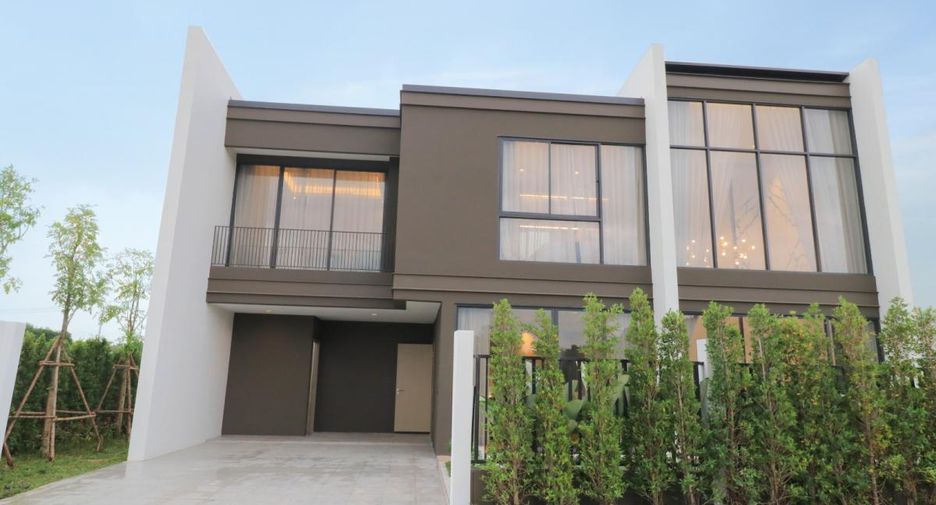 Haus zum Kauf mit 4 Zimmer in Bang Lamung, Chonburi