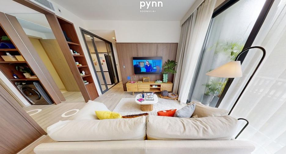 For sale 2 bedrooms condo in Huai Khwang, Bangkok