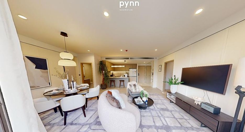 For sale 3 bedrooms condo in Huai Khwang, Bangkok