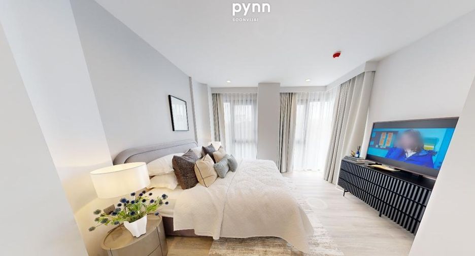 For sale 3 bedrooms condo in Huai Khwang, Bangkok