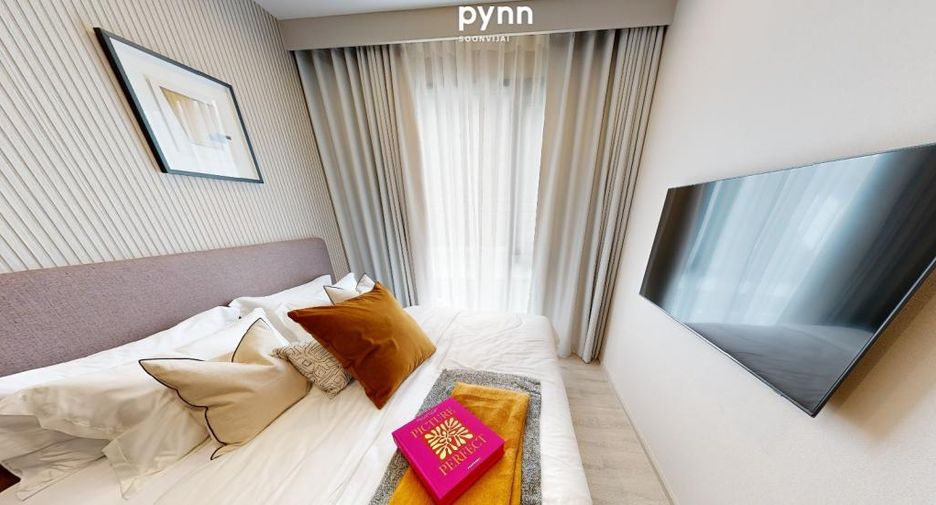 For sale 2 bedrooms condo in Huai Khwang, Bangkok