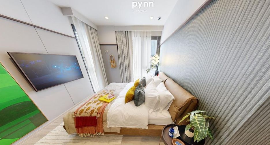 For sale 2 bedrooms condo in Huai Khwang, Bangkok