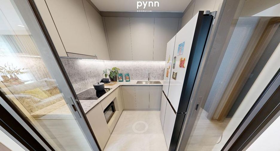 For sale 2 bedrooms condo in Huai Khwang, Bangkok
