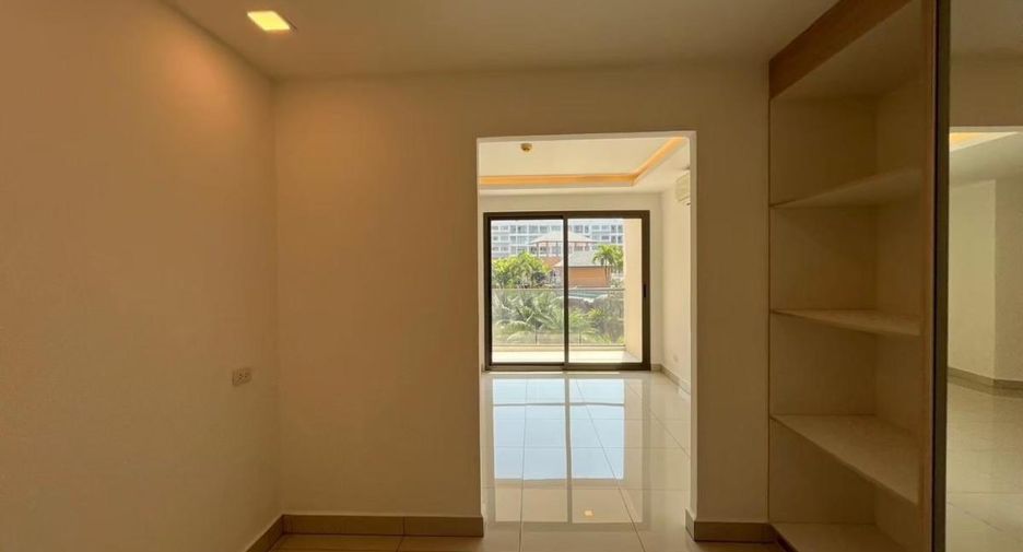 For sale 20 ベッドルーム condo in Jomtien, Pattaya