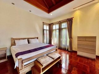 ขาย 4 ห้องนอน บ้านเดี่ยว ใน นาจอมเทียน, พัทยา