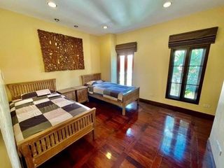 ขาย 4 ห้องนอน บ้านเดี่ยว ใน นาจอมเทียน, พัทยา