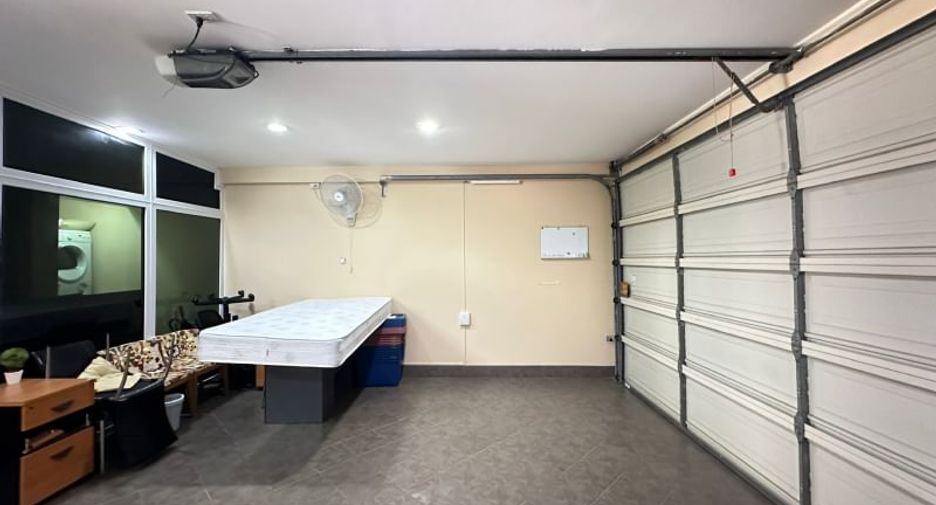 À vendre 3 chambres maison à Na Jomtien, Pattaya