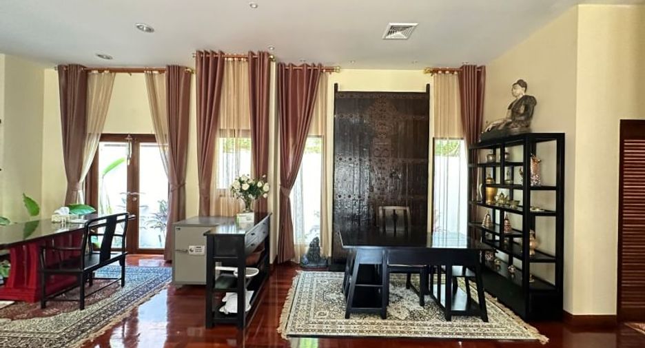 À vendre 3 chambres maison à Na Jomtien, Pattaya