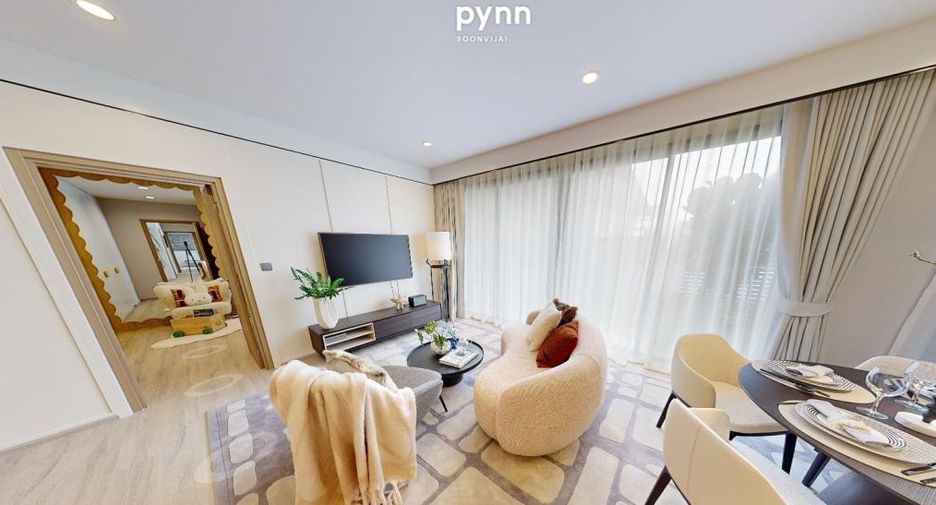 For sale 3 bedrooms condo in Huai Khwang, Bangkok