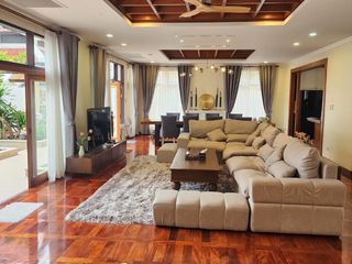 For rent 4 ベッドルーム house in Na Jomtien, Pattaya