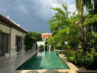 Продажа 4 спальни дом в Na Jomtien, Паттайя
