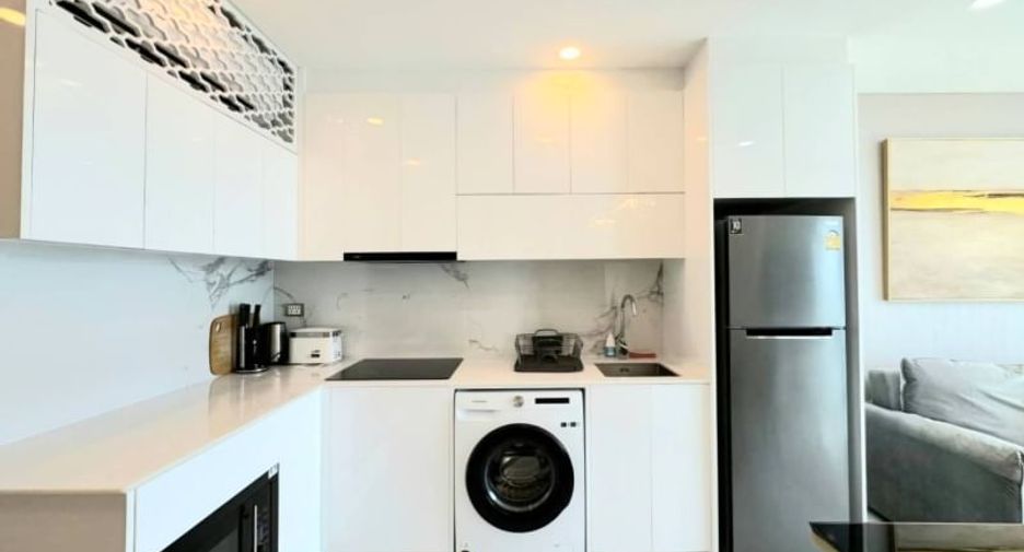À vendre 2 chambres condo à Jomtien, Pattaya