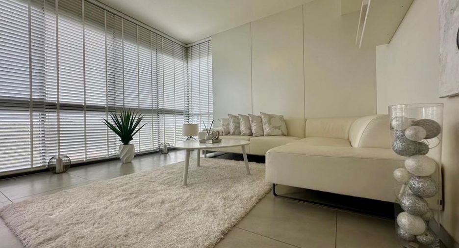 Condo en venta de 2 habitaciones en Bang Lamung, Chonburi