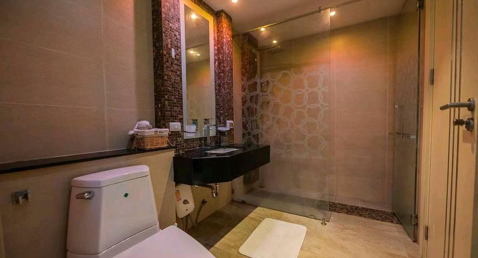 For sale 2 bedrooms condo in Bang Lamung, Chonburi