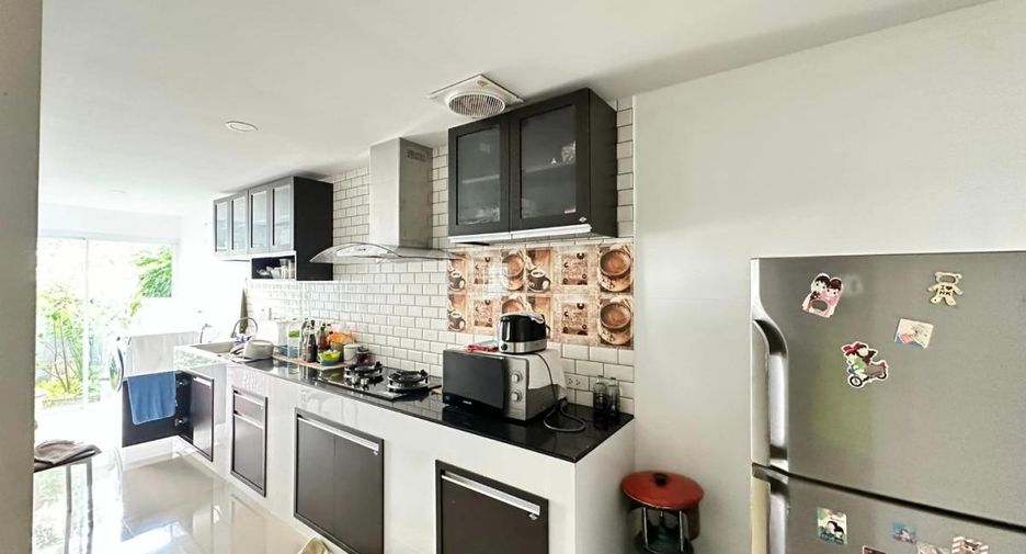 For sale 3 bedrooms house in Bang Lamung, Chonburi
