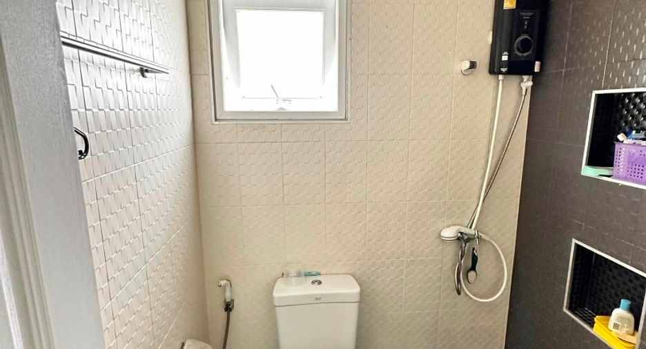 For sale 3 bedrooms house in Bang Lamung, Chonburi