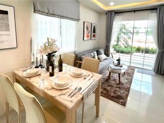 Casa adosada en venta de 4 habitaciones en Bang Lamung, Chonburi