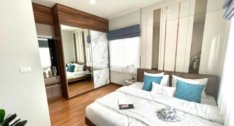 Casa adosada en venta de 4 habitaciones en Huay Yai, Pattaya