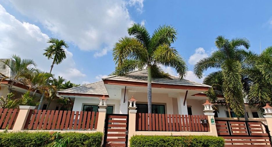 For sale 3 bedrooms house in Huay Yai, Pattaya