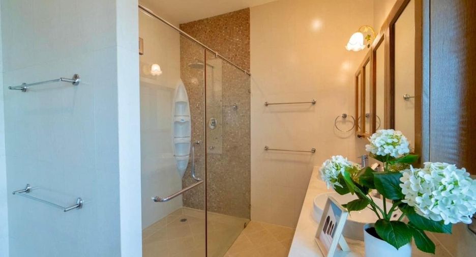 À vendre 4 chambres maison à Bang Lamung, Chonburi