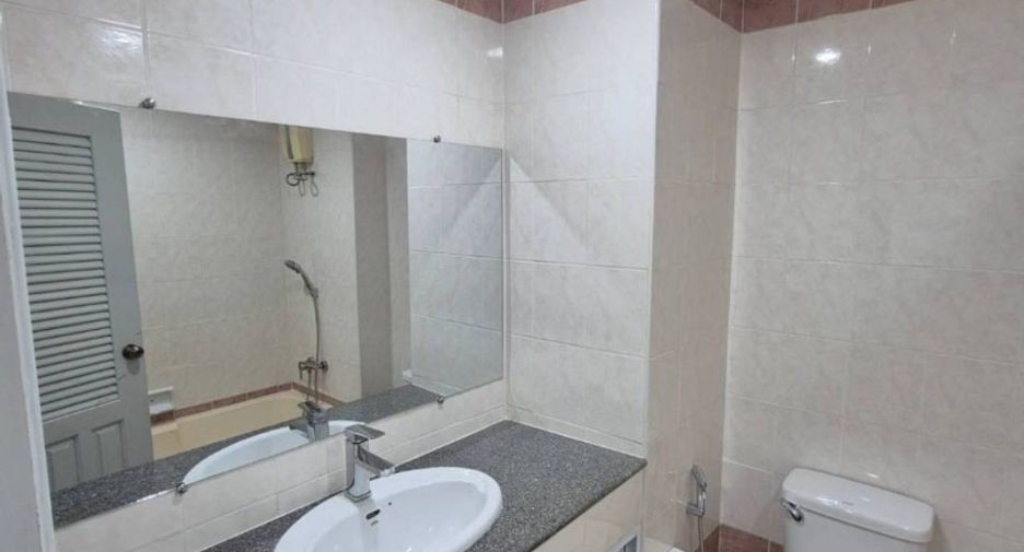 For sale 20 bedrooms condo in Bang Lamung, Chonburi