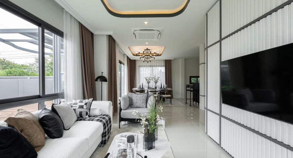 For sale 4 bedrooms house in Bang Lamung, Chonburi