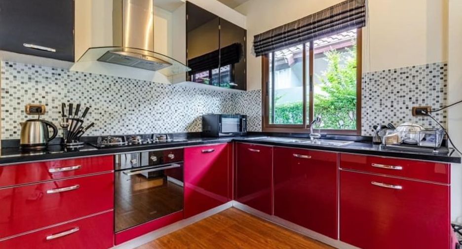 Casa en alquiler de 3 habitaciones en Huay Yai, Pattaya