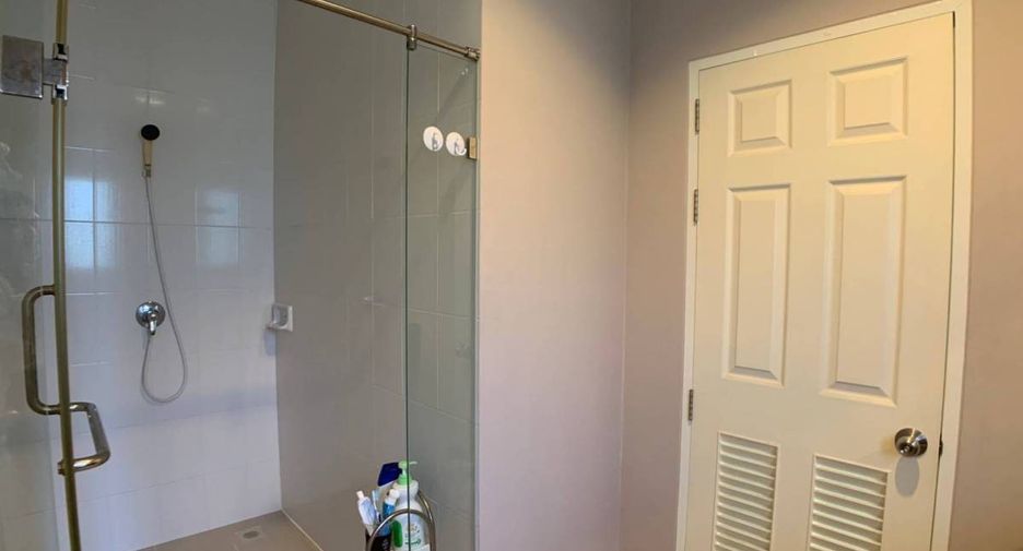 For sale 3 bedrooms house in Bang Lamung, Chonburi
