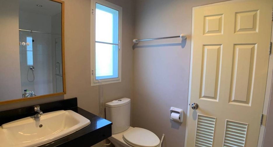 For sale 3 bedrooms house in Bang Lamung, Chonburi