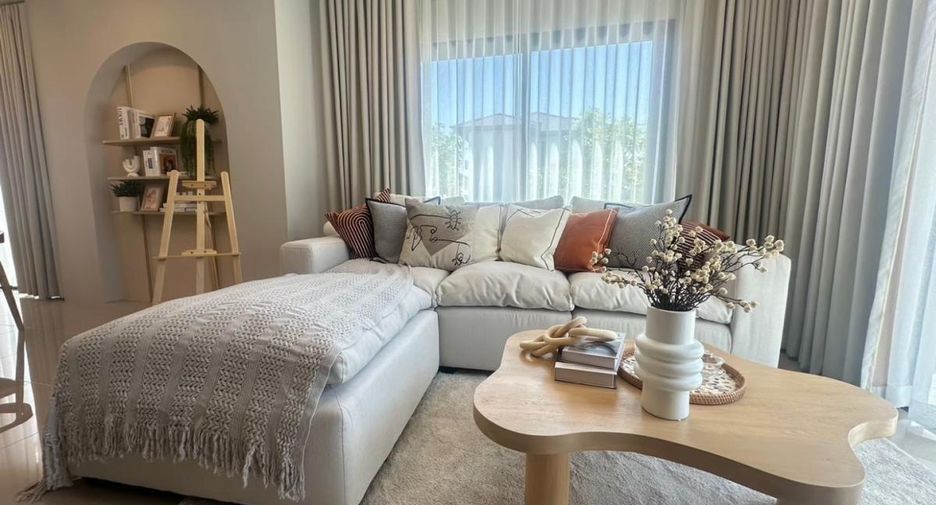 For sale 3 bedrooms house in Bang Lamung, Chonburi