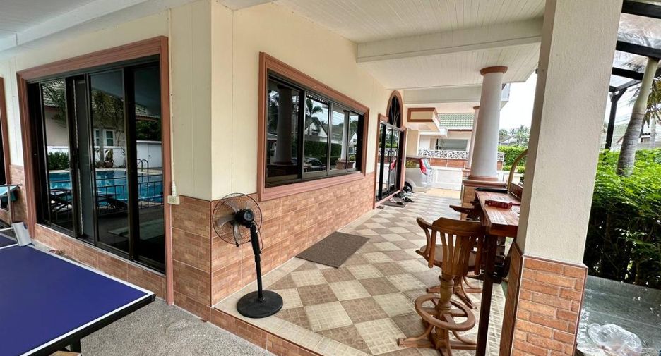 Haus zum Kauf mit 4 Zimmer in Huay Yai, Pattaya