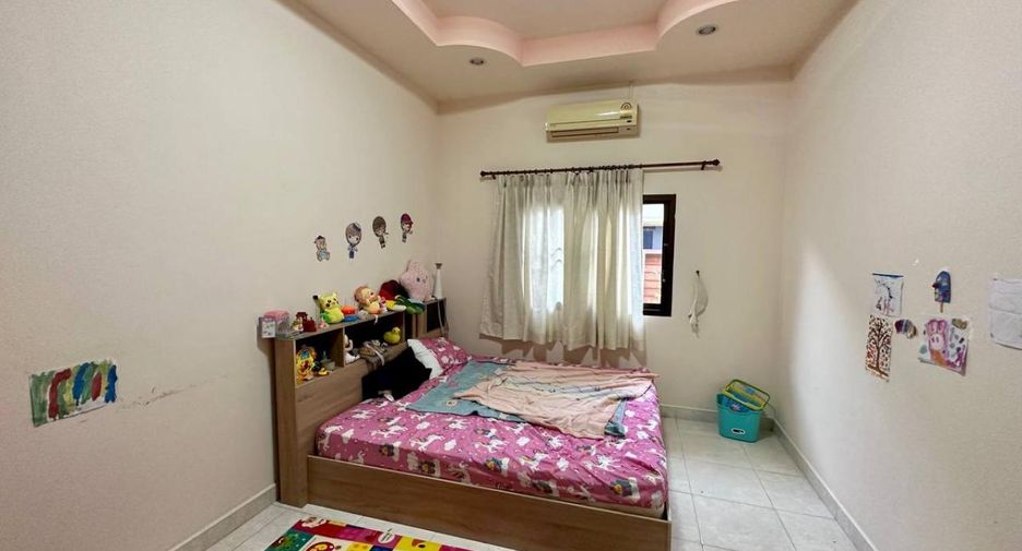 Haus zum Kauf mit 4 Zimmer in Huay Yai, Pattaya