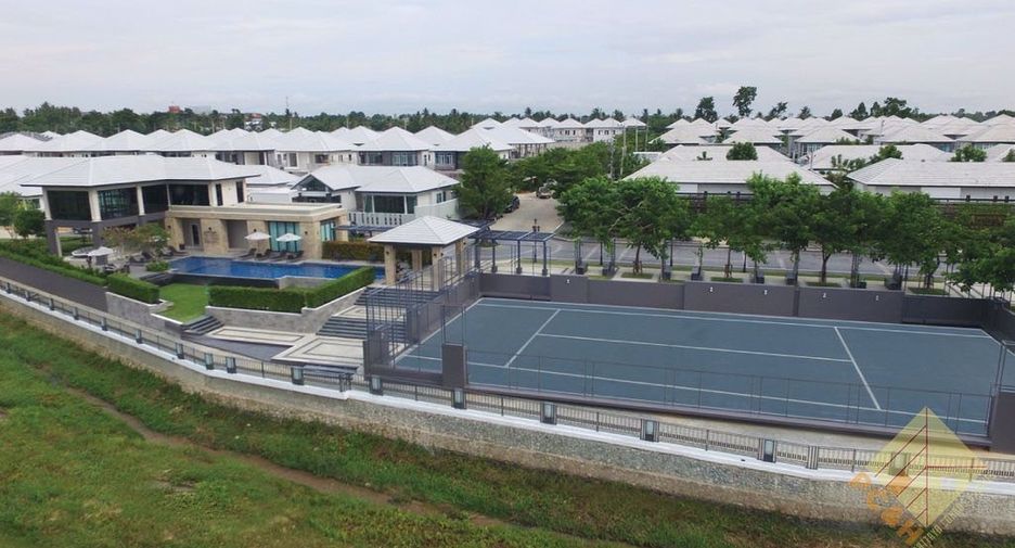 出售 4 卧室 独立屋 在 Bang Lamung, Chon Buri